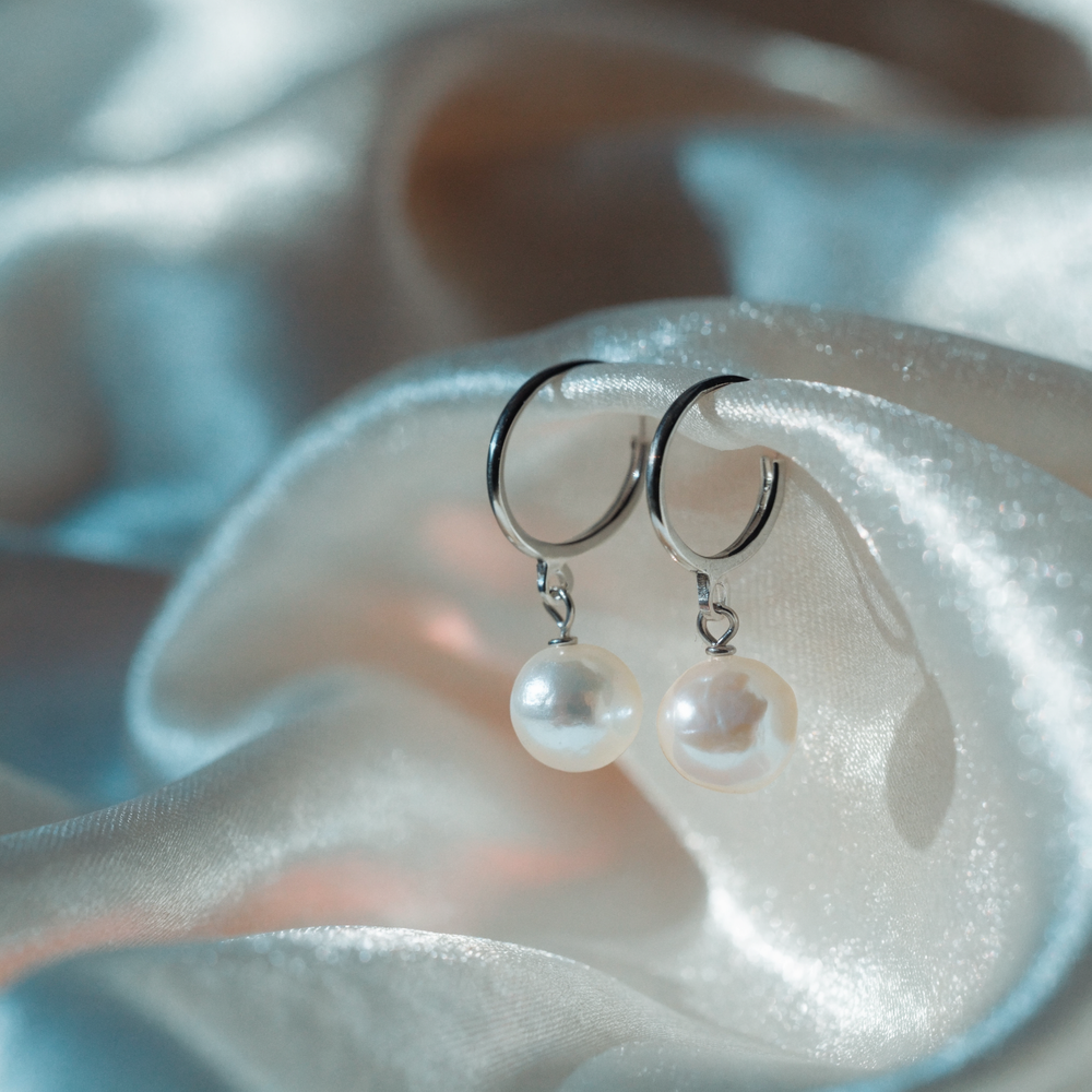Hoops finished with real pearl