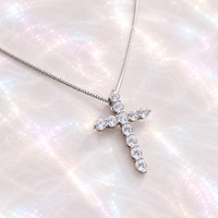Grâce Cross Necklace