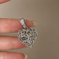 Arabesque Heart Necklace