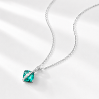 Menthe Square Necklace