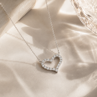 Cœur Solitaire Necklace