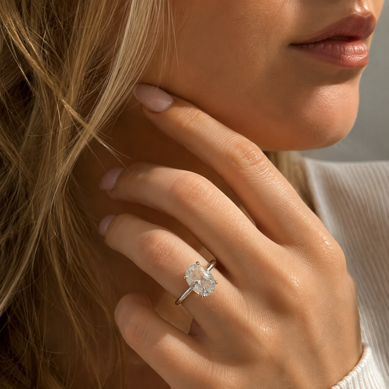 Reine Radiant Ring