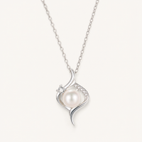 Sirène Pearl Necklace