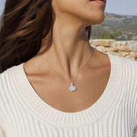 Éventail Fan Necklace