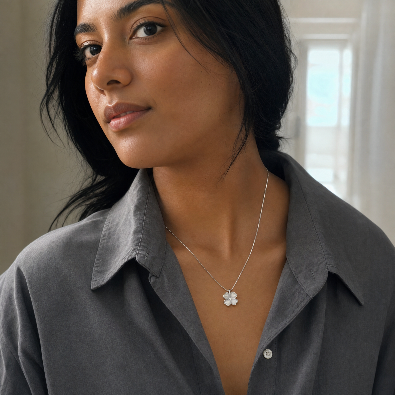 Trèfle Cat's-Eye Necklace