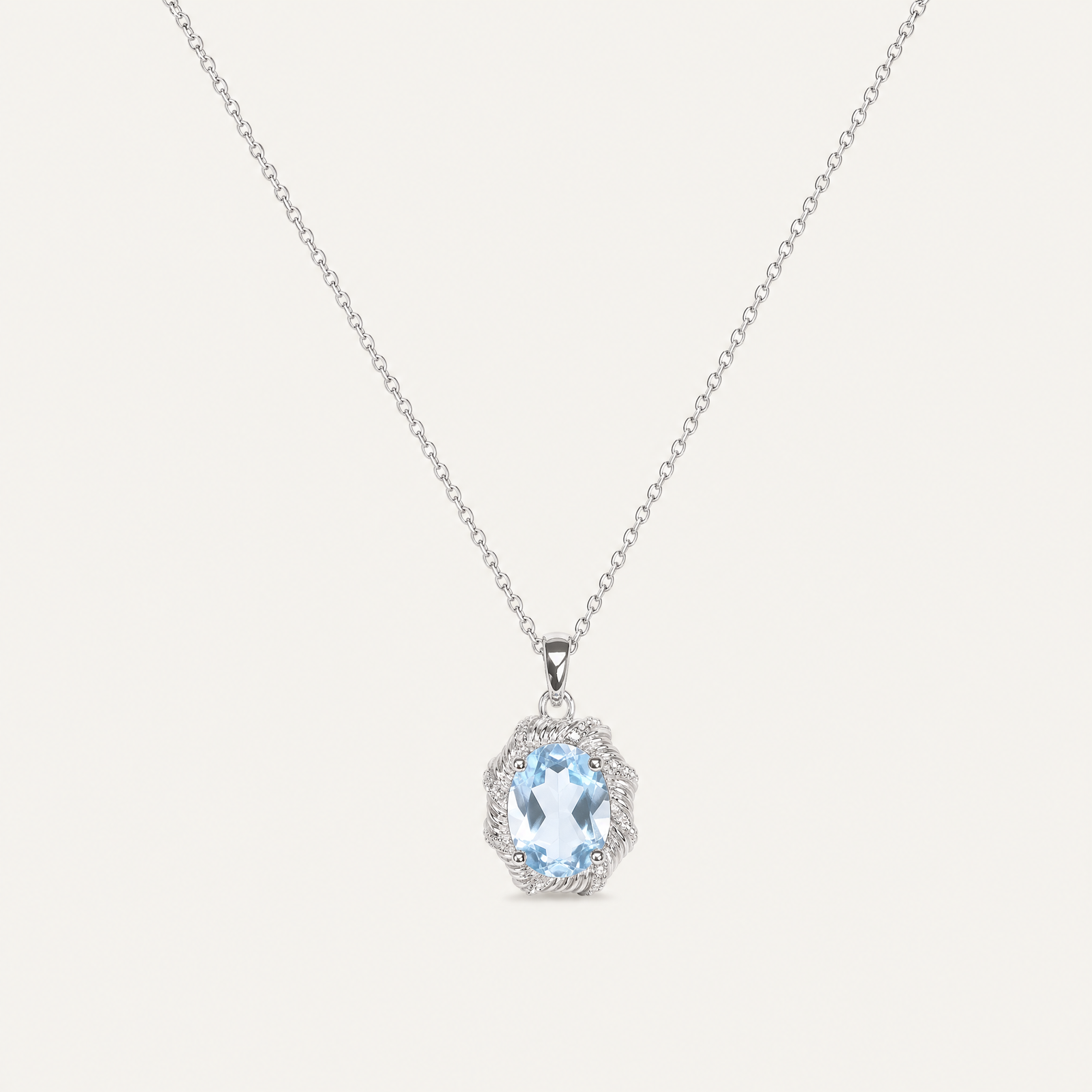 Vespera Pendant Necklace