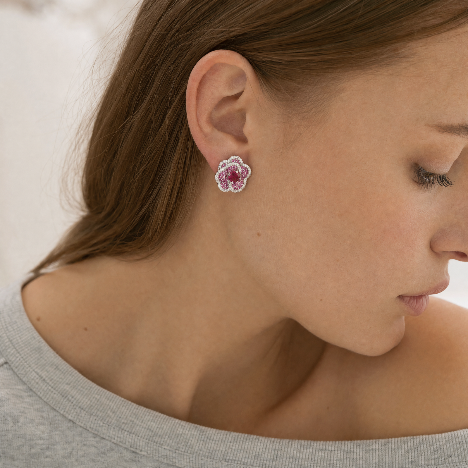 Rubis Round Studs