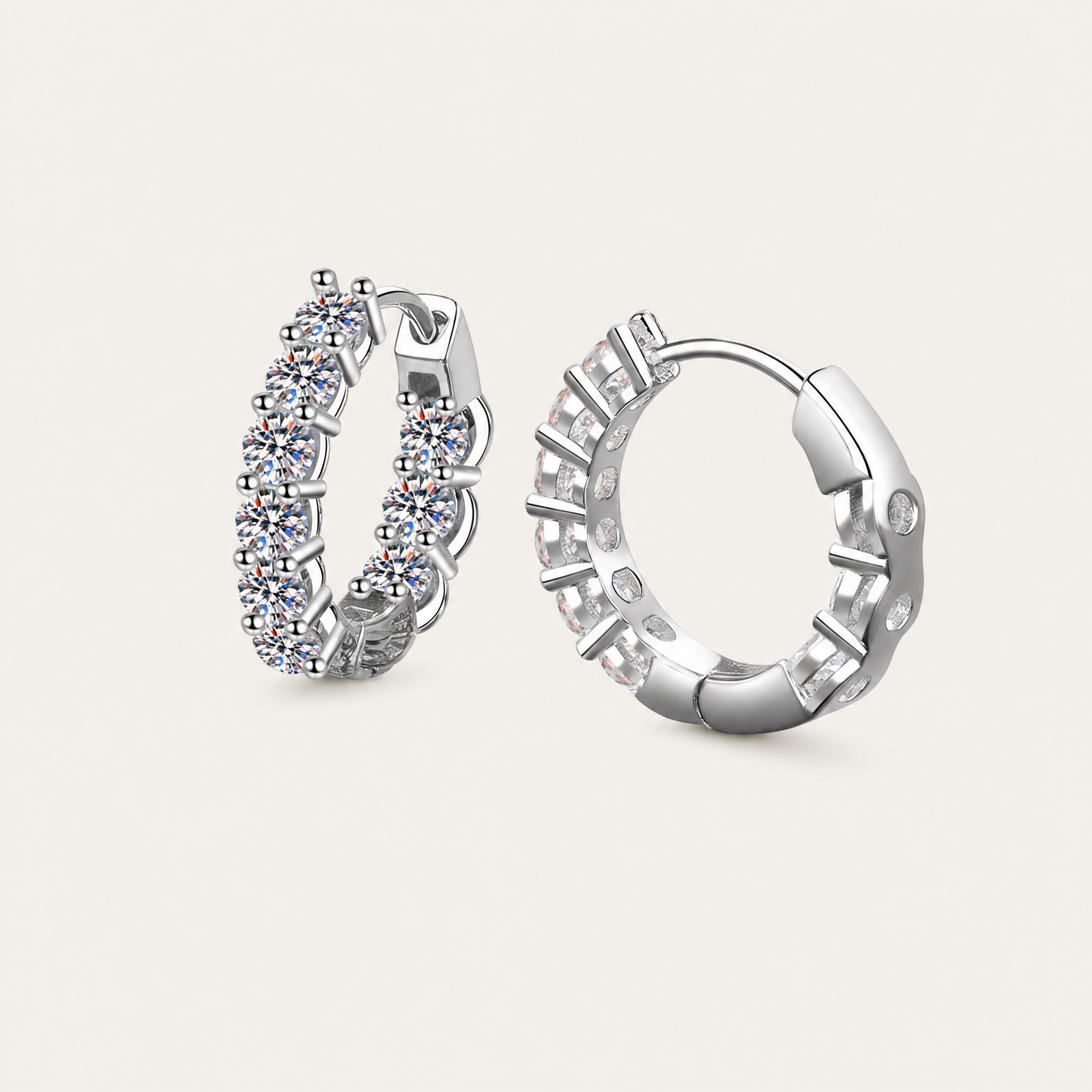 Anneau Moissanite Huggies