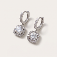 Carré Luxe Ear Hooks