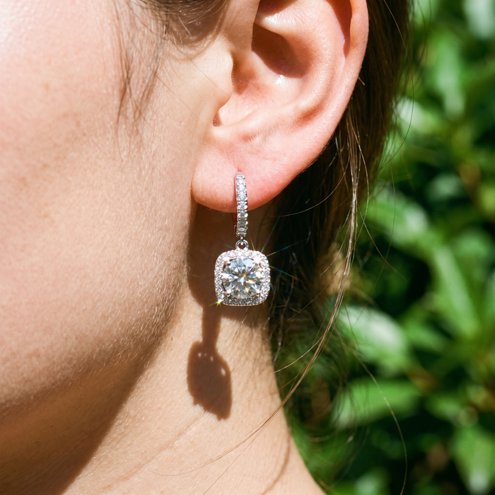 Carré Luxe Ear Hooks