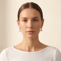 Carré Luxe Ear Hooks