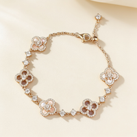 Nacre Clover Bracelet